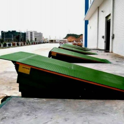 邯郸固定式登车桥液压电动升降台物流厂房装卸台